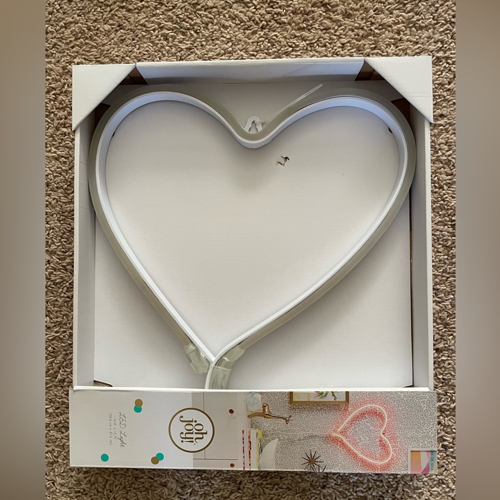 New - Oh Joy! LED Heart-shaped light